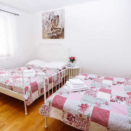 Beautiful Apartment In Central Residence ปราก ภายนอก รูปภาพ