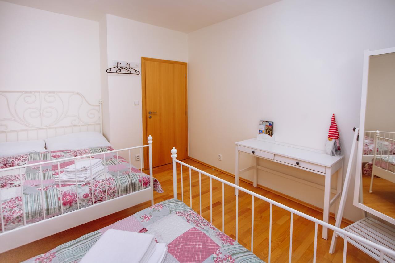 Beautiful Apartment In Central Residence ปราก ภายนอก รูปภาพ